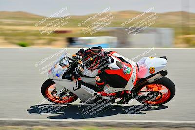 media/Apr-13-2025-TrackXperience (Sun) [[fb1ef998a6]]/Level 2 (Intermediate)/Turn 8 (Session 3)/